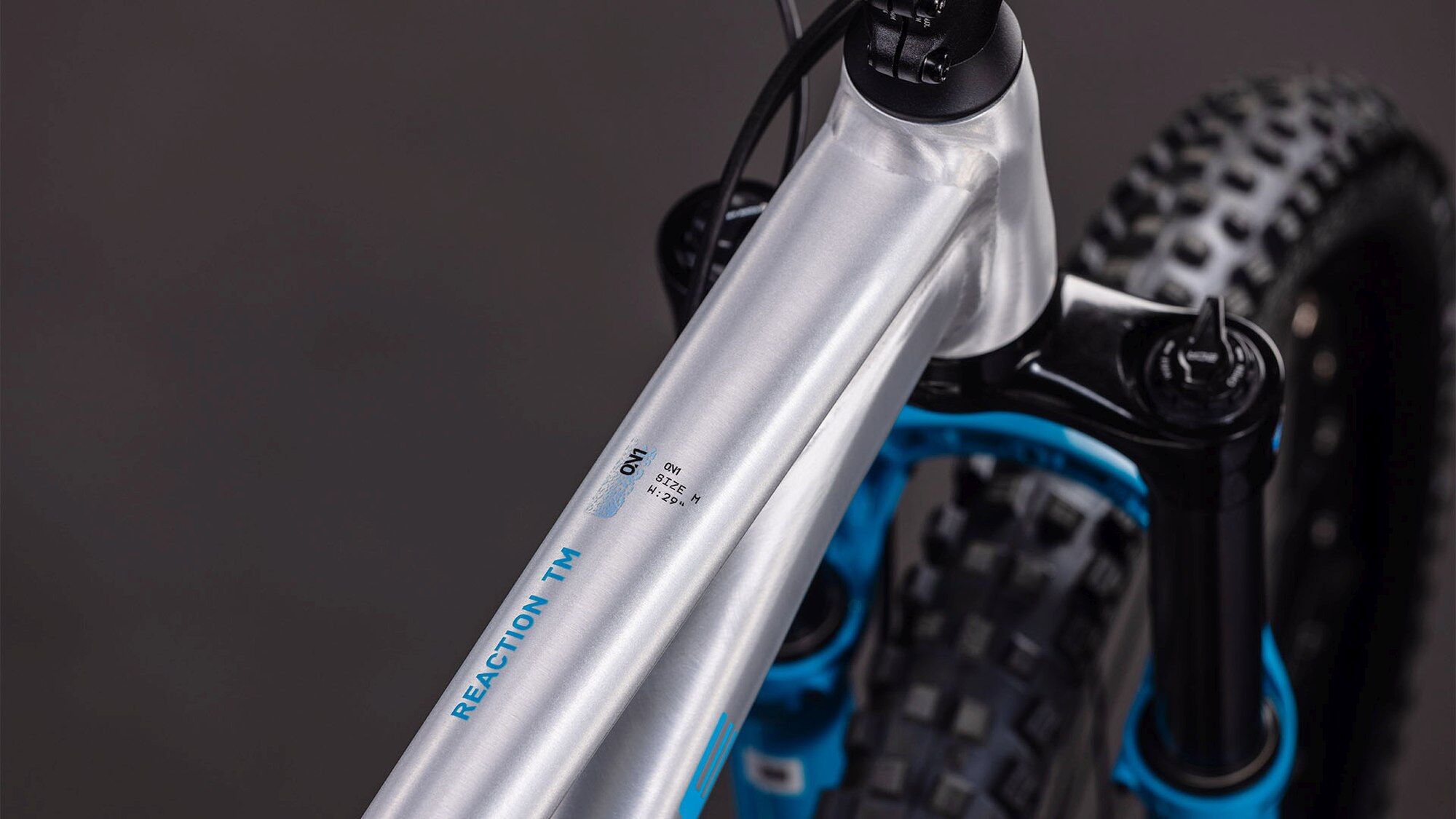 REACTION TM ONE RAWMETAL/BLUE - Image 2